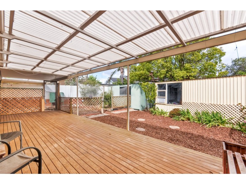 18 Mallen Street, Morphett Vale SA 5162