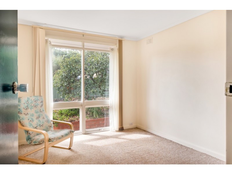 18 Mallen Street, Morphett Vale SA 5162