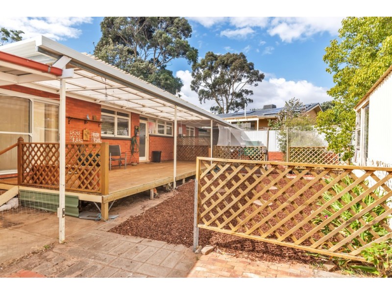 18 Mallen Street, Morphett Vale SA 5162