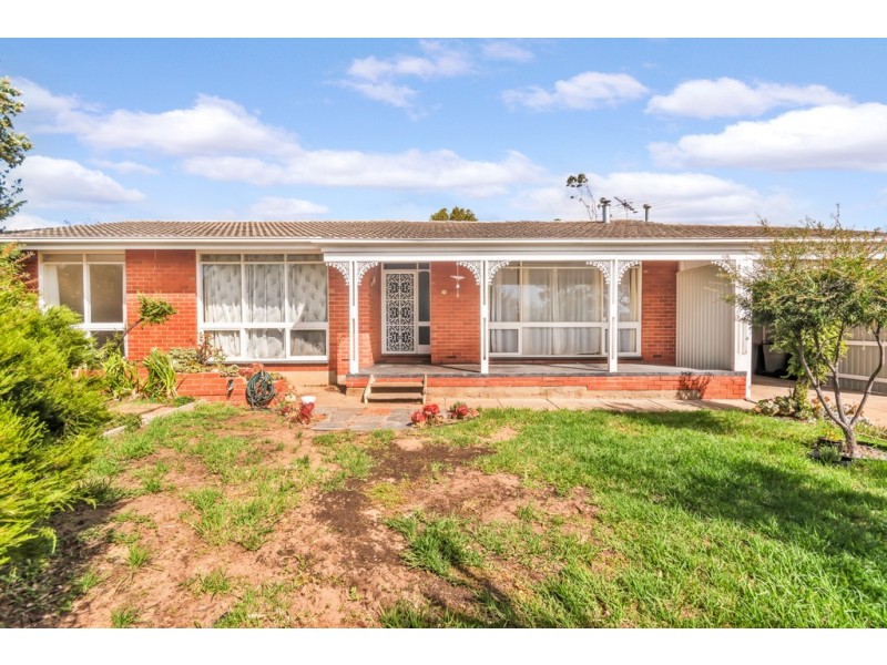 18 Mallen Street, Morphett Vale SA 5162