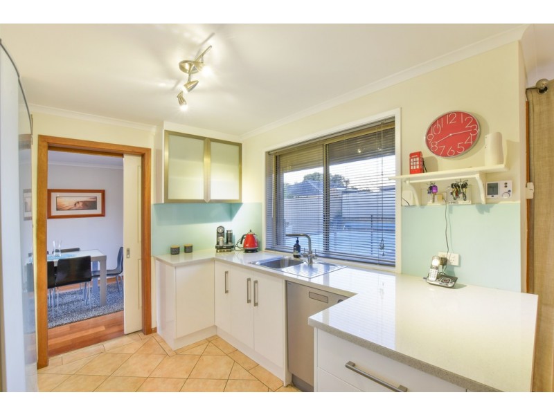 96 Mawson Circuit, Woodcroft SA 5162