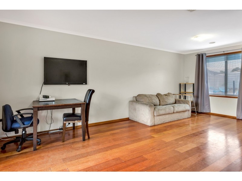 96 Mawson Circuit, Woodcroft SA 5162
