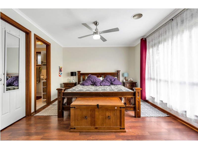 96 Mawson Circuit, Woodcroft SA 5162