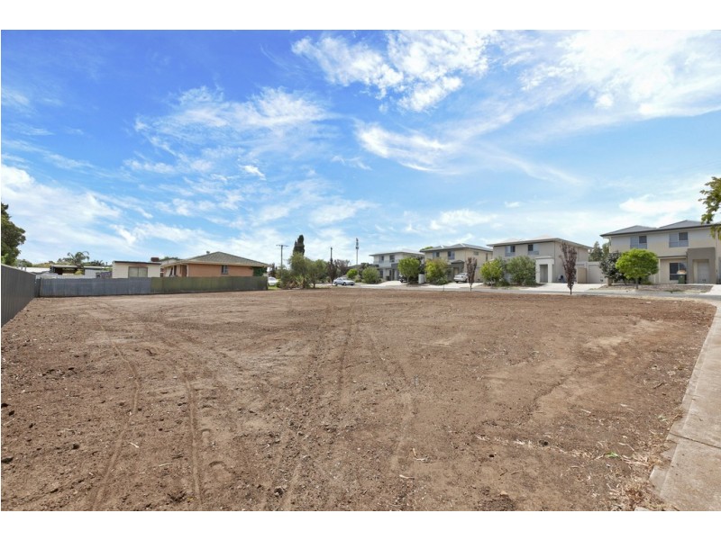 15 Ansbert Street, Christie Downs SA 5164
