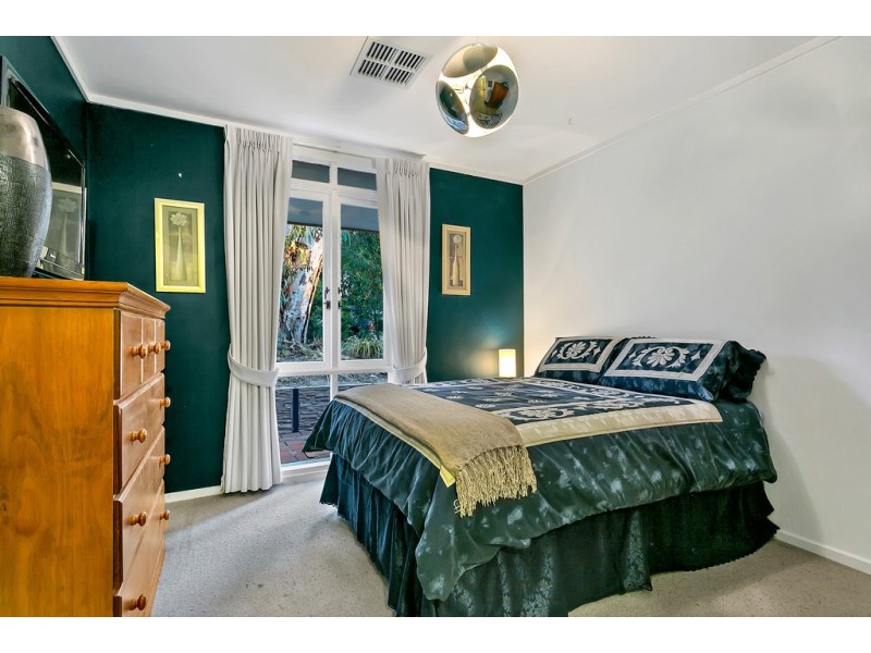 27 Minta Road, Happy Valley SA 5159