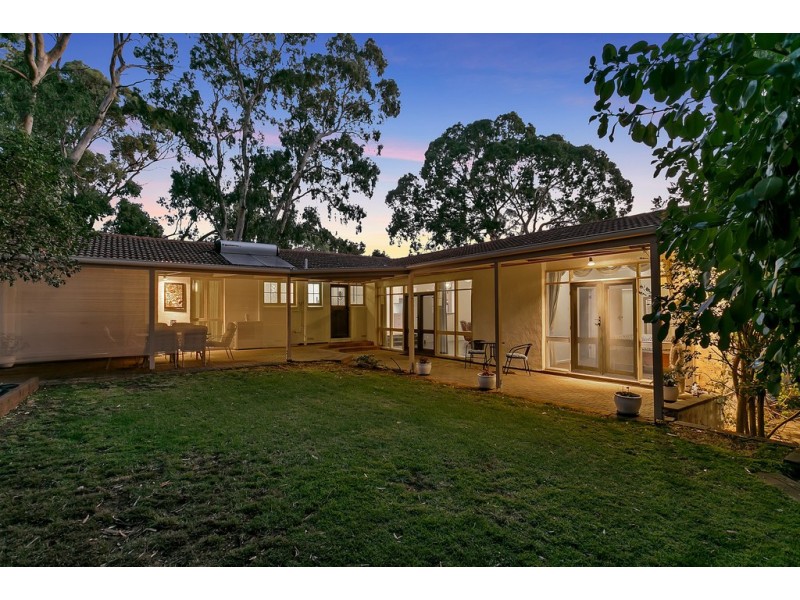27 Minta Road, Happy Valley SA 5159