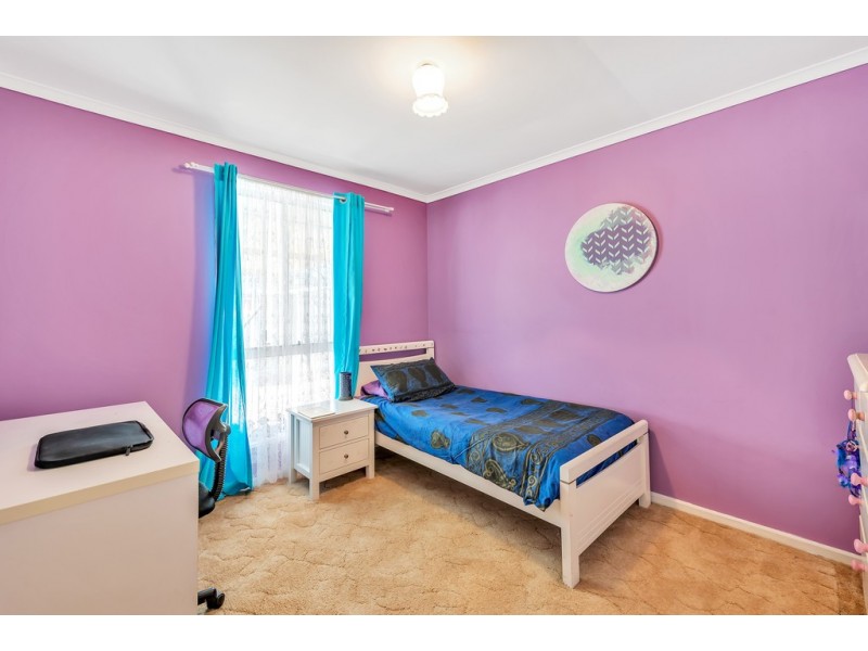 27 Larrimah Road, Morphett Vale SA 5162