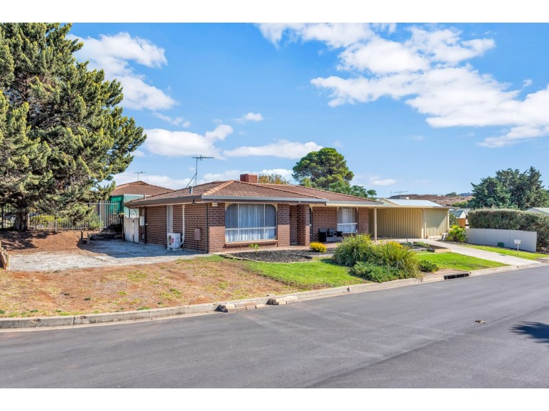 27 Larrimah Road, Morphett Vale SA 5162