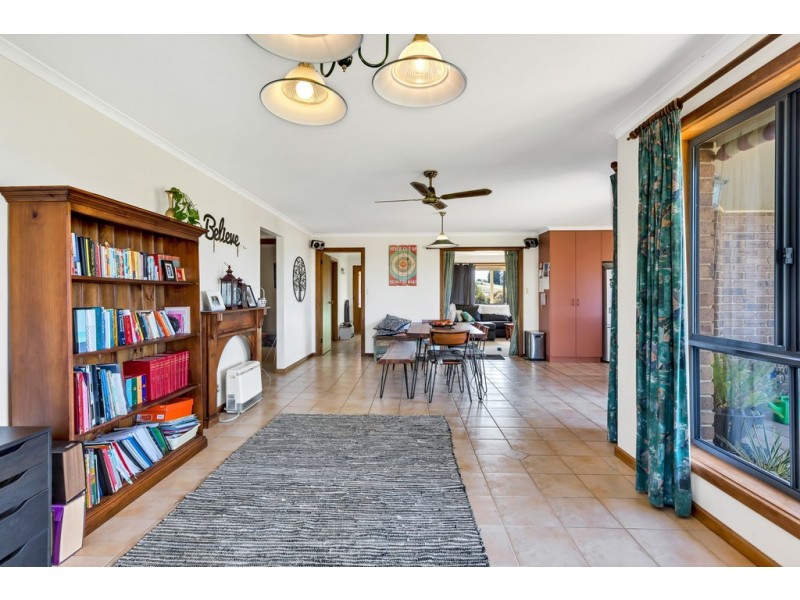 2 Buffalo Court, Encounter Bay SA 5211