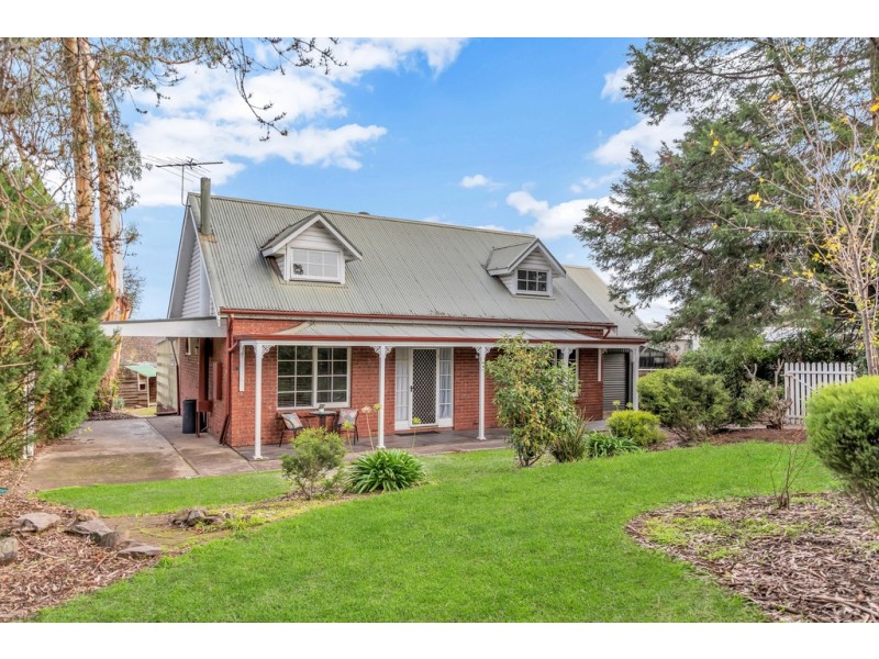 4 Walkom Place, Mount Barker SA 5251