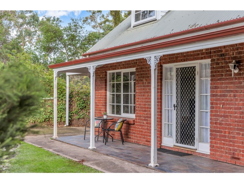 4 Walkom Place, Mount Barker SA 5251