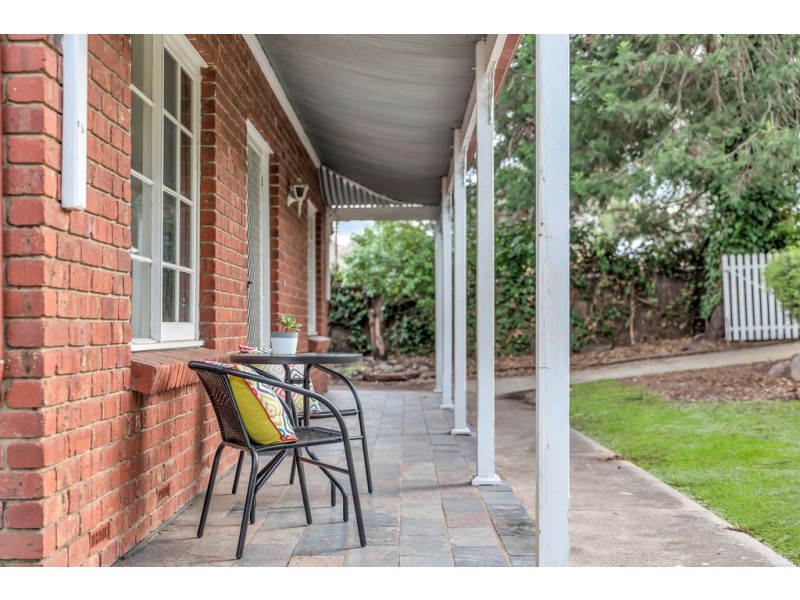 4 Walkom Place, Mount Barker SA 5251
