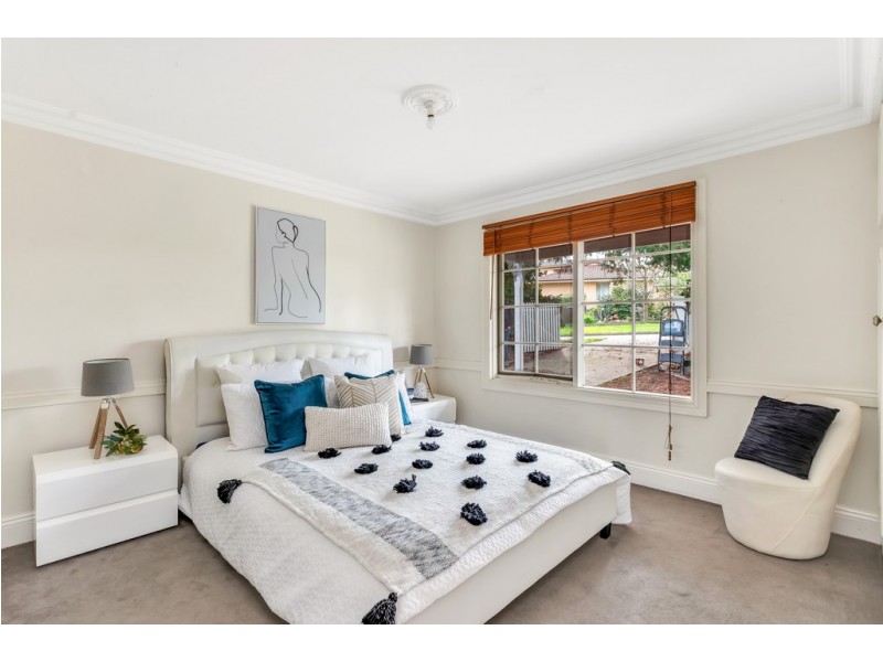 4 Walkom Place, Mount Barker SA 5251