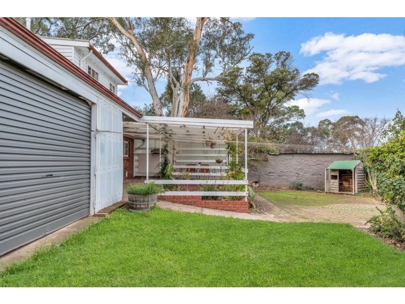 4 Walkom Place, Mount Barker SA 5251