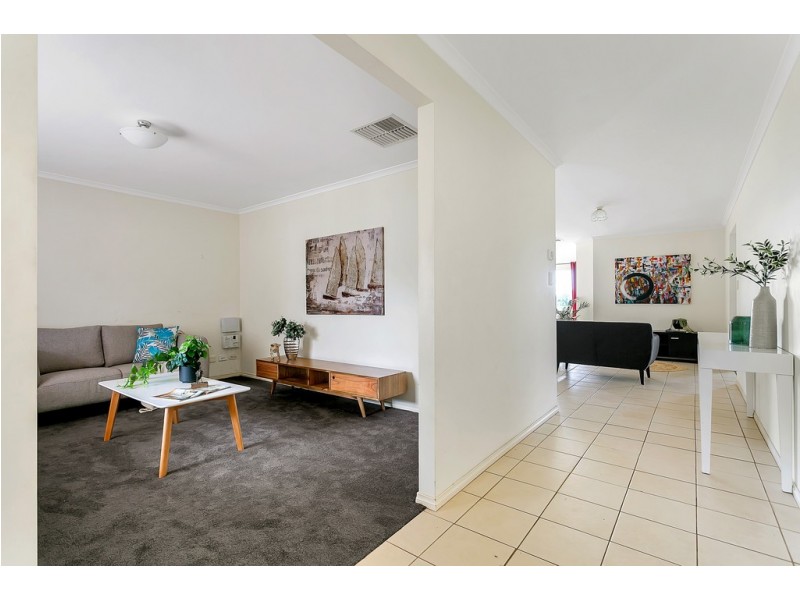 8 Horizon Avenue, Seaford Rise SA 5169