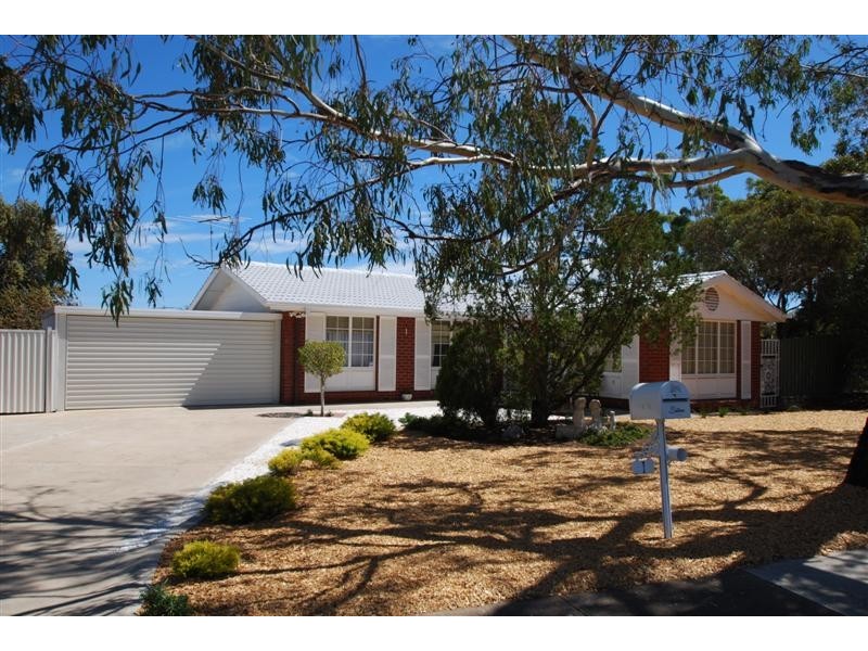 1 Cherub St, Hallett Cove SA 5158