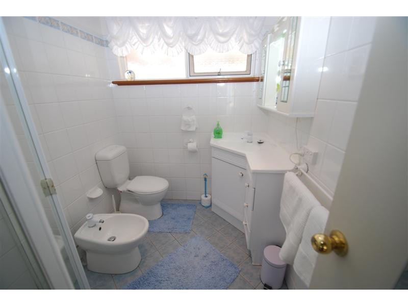 1 Cherub St, Hallett Cove SA 5158