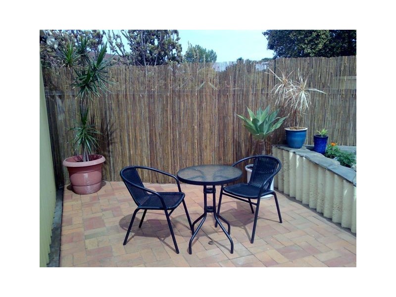 1 Cherub St, Hallett Cove SA 5158