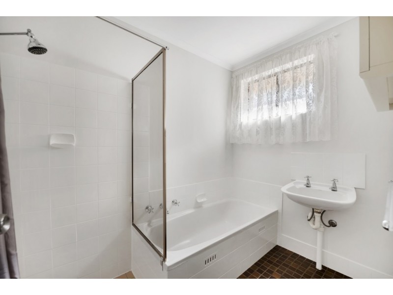 32 Lillian Street, Huntfield Heights SA 5163