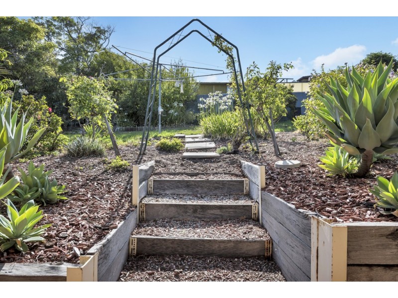 32 Lillian Street, Huntfield Heights SA 5163