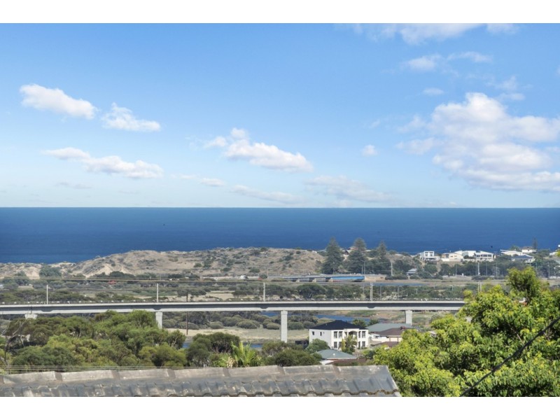 32 Lillian Street, Huntfield Heights SA 5163