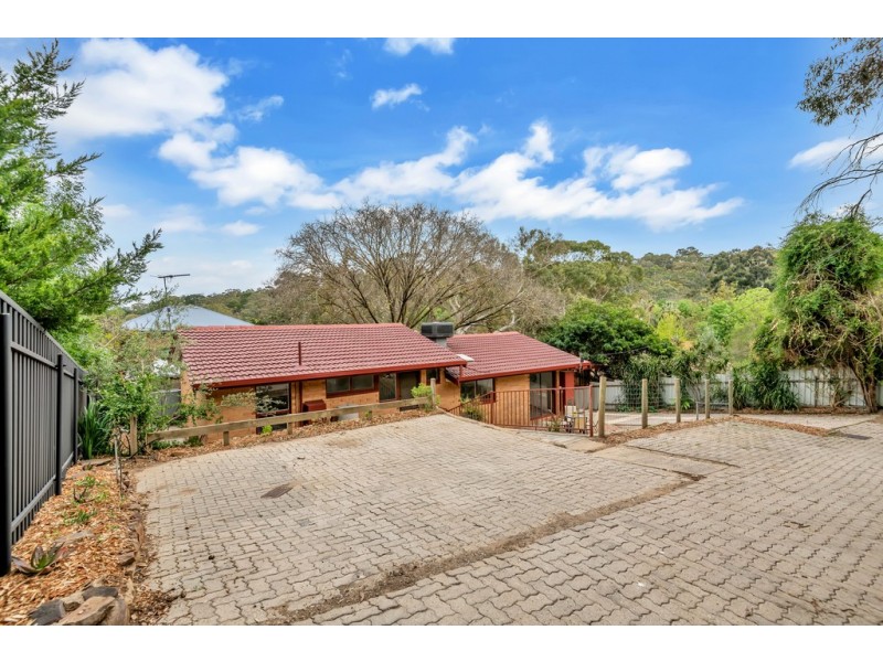 2a McNamara Road, Coromandel Valley SA 5051