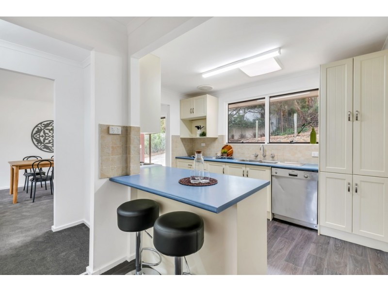 2a McNamara Road, Coromandel Valley SA 5051