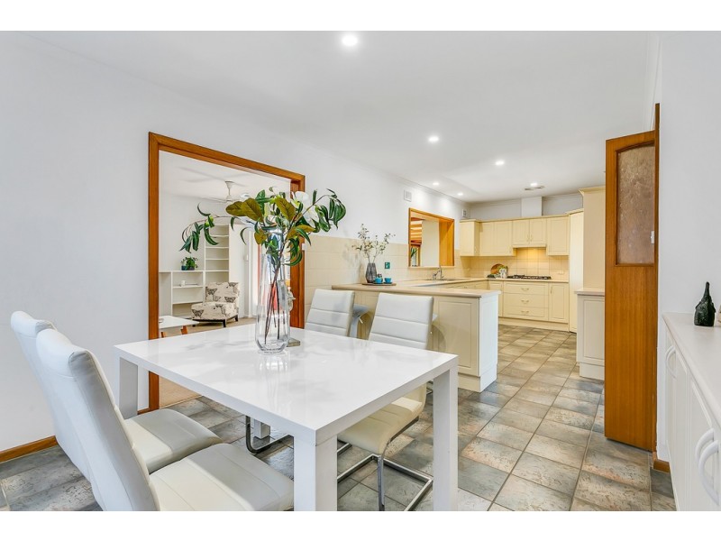 52 Kiah Crescent, Sheidow Park SA 5158