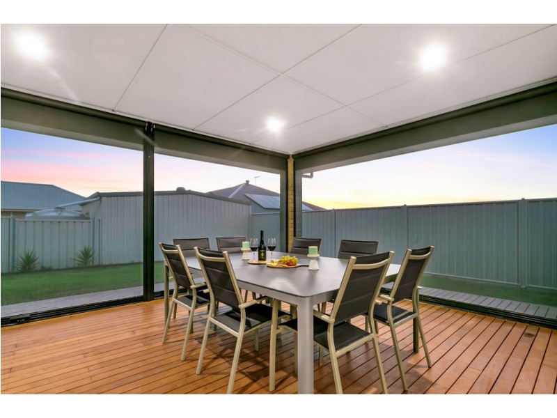 32 Maritime Avenue, Sellicks Beach SA 5174