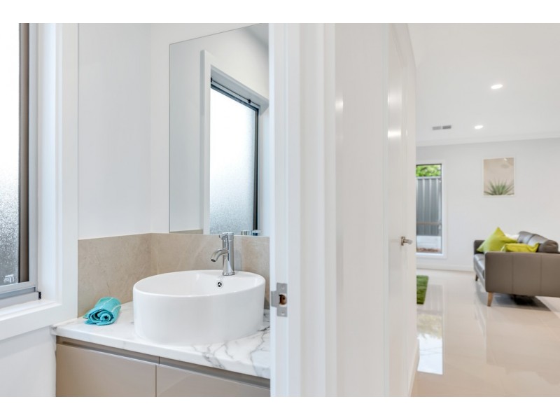1 Marston Drive, Morphett Vale SA 5162