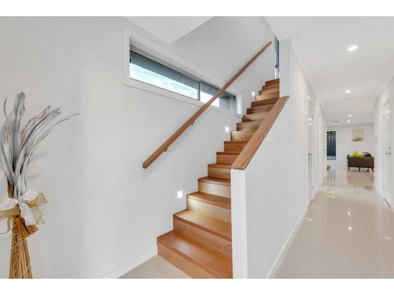 1 Marston Drive, Morphett Vale SA 5162