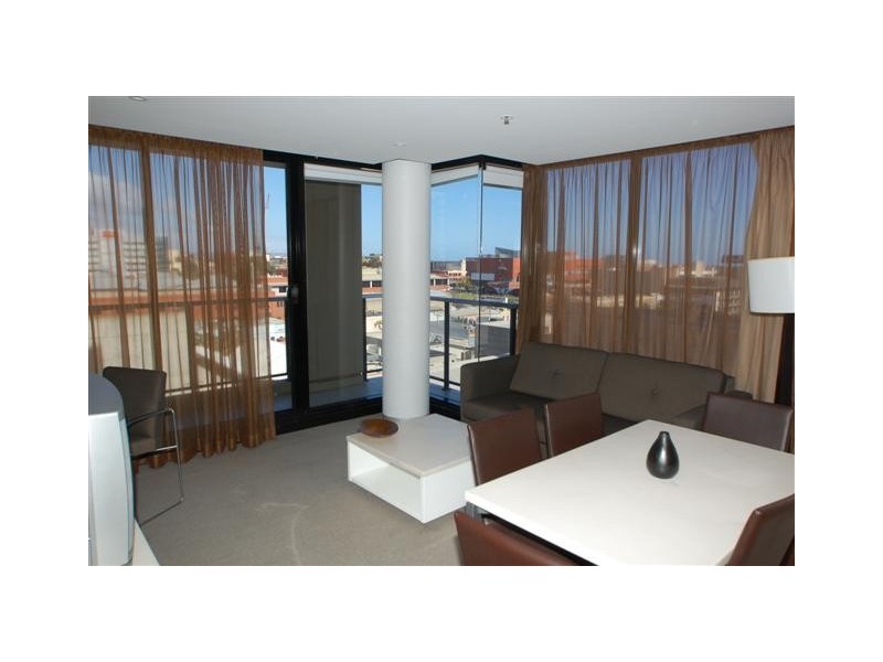 1011-104 North Tce, Adelaide SA 5000