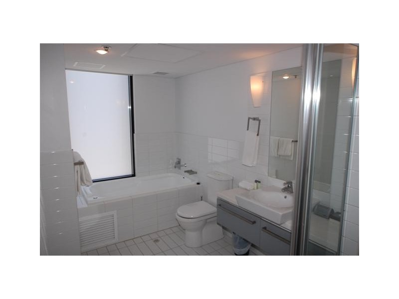 1011-104 North Tce, Adelaide SA 5000