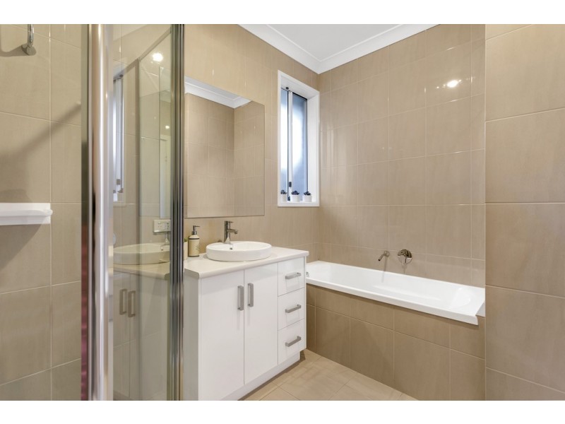 5a Budapest Road, Aberfoyle Park SA 5159