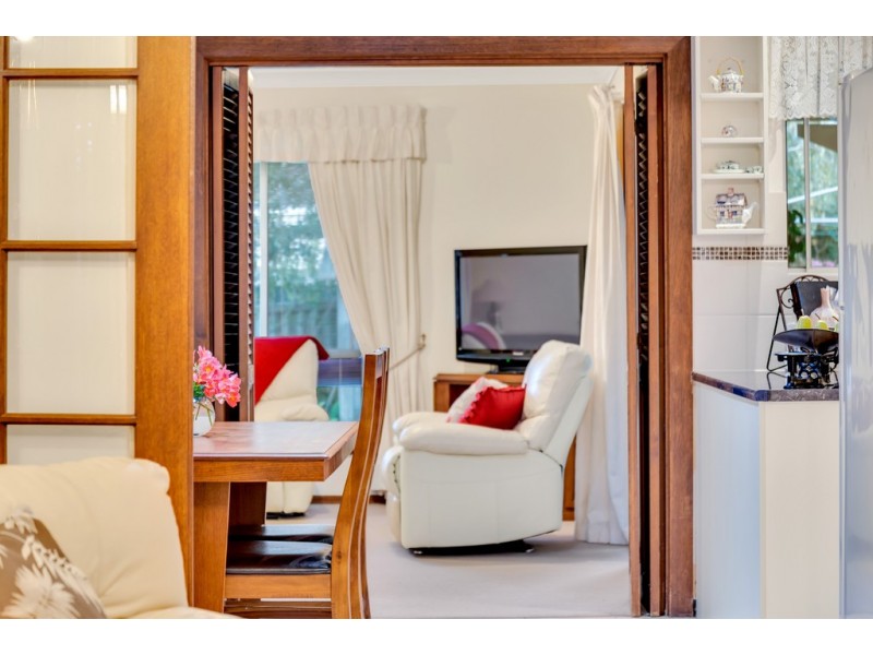 9 Kimberly Way, Happy Valley SA 5159