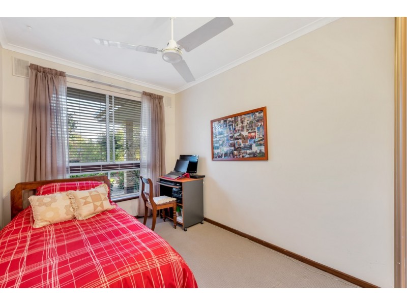 9 Kimberly Way, Happy Valley SA 5159
