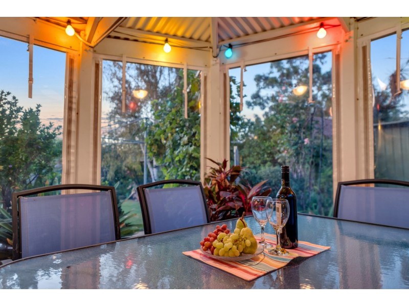 9 Kimberly Way, Happy Valley SA 5159