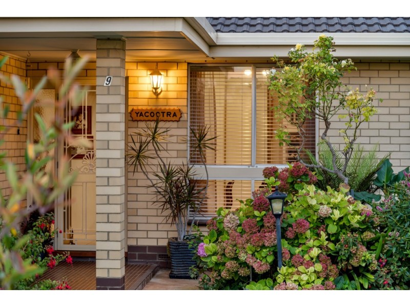 9 Kimberly Way, Happy Valley SA 5159