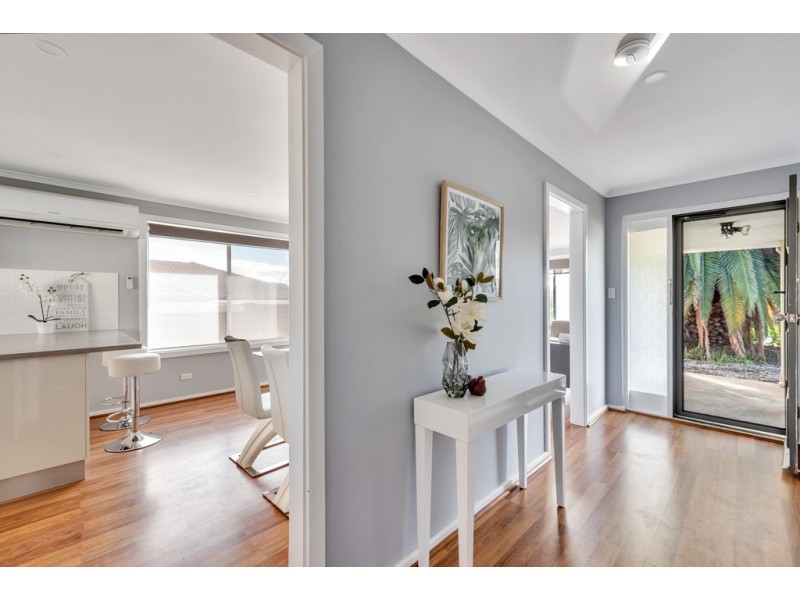 16 Bower Court, Morphett Vale SA 5162