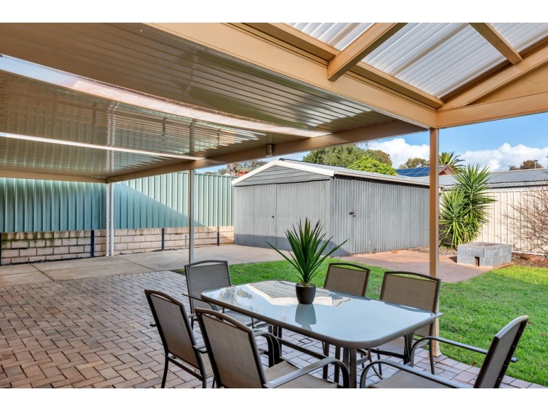 16 Bower Court, Morphett Vale SA 5162