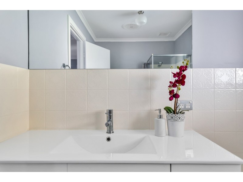 16 Bower Court, Morphett Vale SA 5162