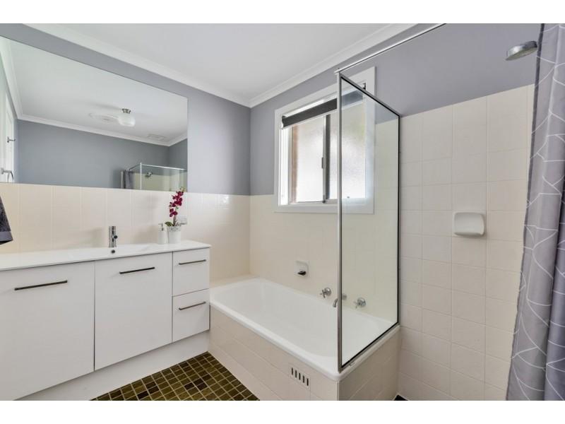 16 Bower Court, Morphett Vale SA 5162