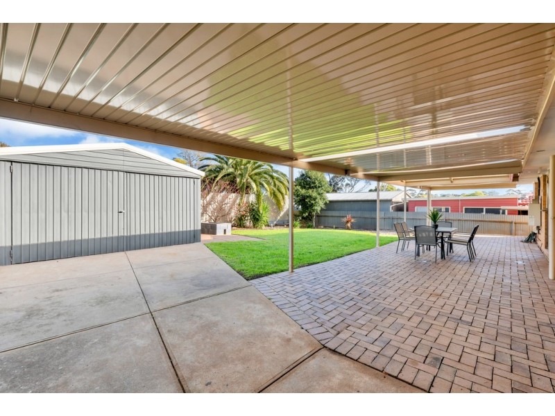 16 Bower Court, Morphett Vale SA 5162