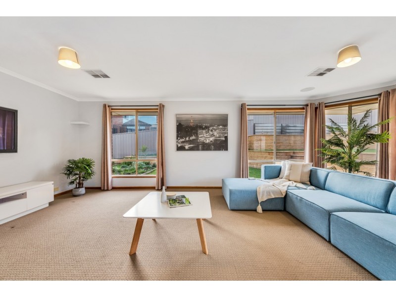 82 Grand Boulevard, Seaford Rise SA 5169