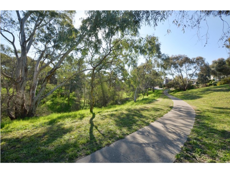 15 Chelsea Avenue, Flagstaff Hill SA 5159