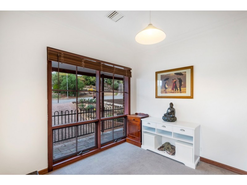 7 Ridge Place, Aberfoyle Park SA 5159