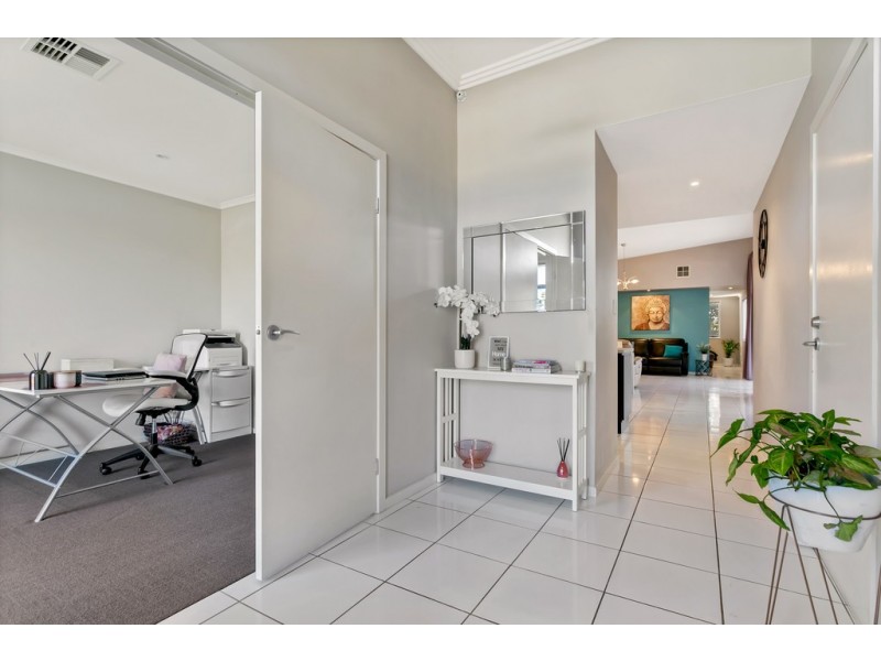 3 Nicholl Avenue, Aldinga Beach SA 5173