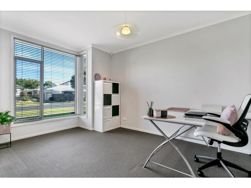 3 Nicholl Avenue, Aldinga Beach SA 5173