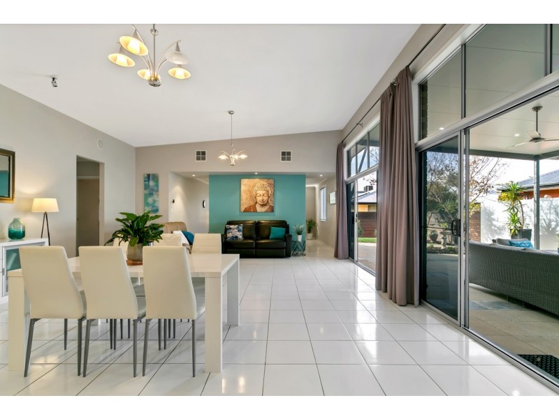 3 Nicholl Avenue, Aldinga Beach SA 5173