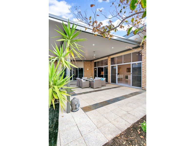 3 Nicholl Avenue, Aldinga Beach SA 5173